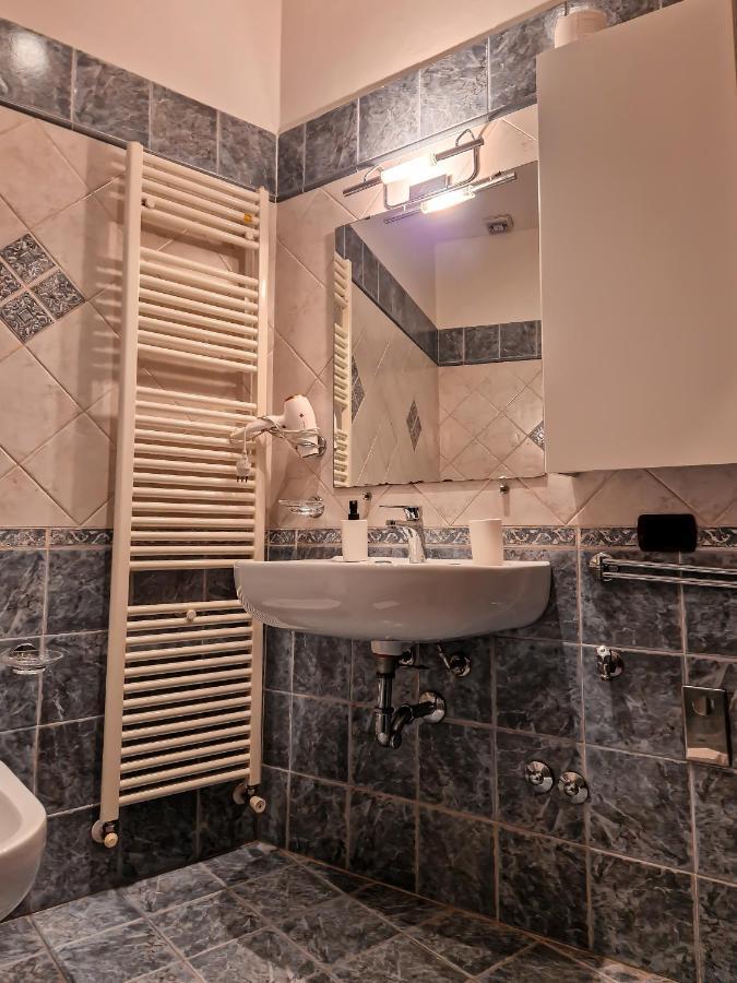 Апартаменти Casa Armanni - La Tua Casa Di Pietra Губбіо Екстер'єр фото